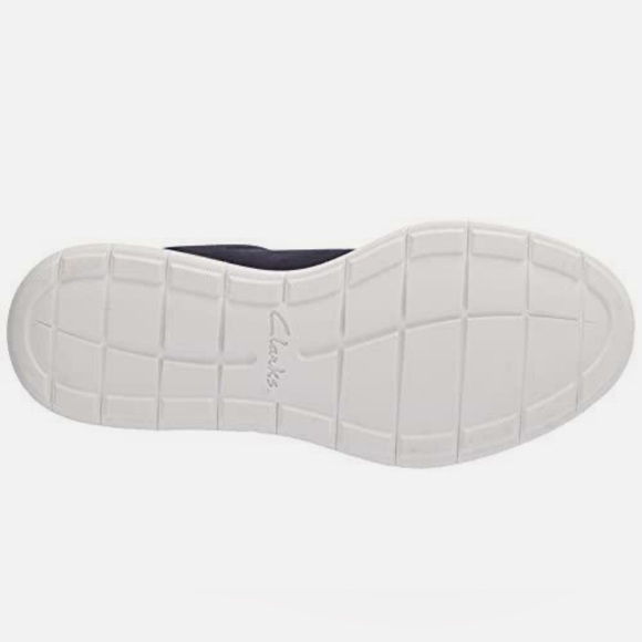 Clarks Women's Ezera Cloudsteppers Lace Sneaker, Dark Navy Camo Size - 12M.  NIB - Picture 5 of 15